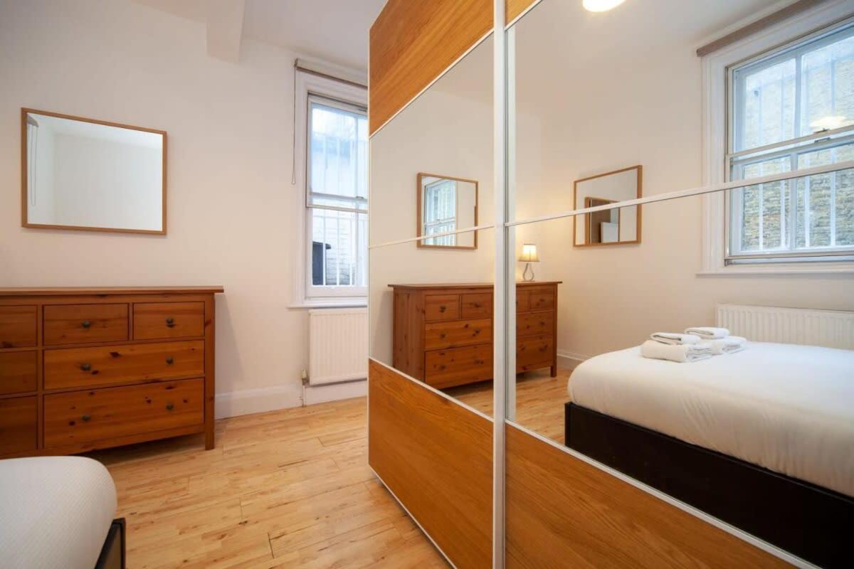 Lovely 2 Bedroom Apartment In Tooting ロンドン エクステリア 写真