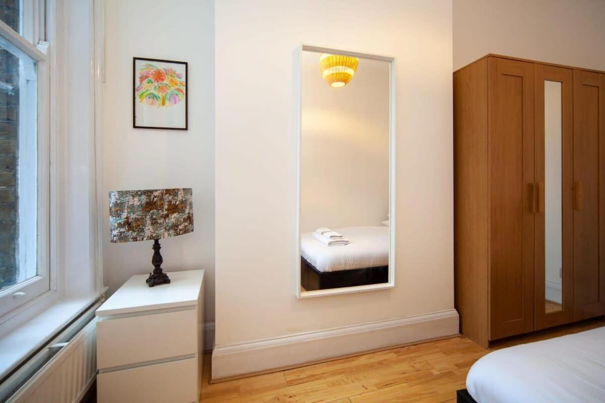 Lovely 2 Bedroom Apartment In Tooting ロンドン エクステリア 写真